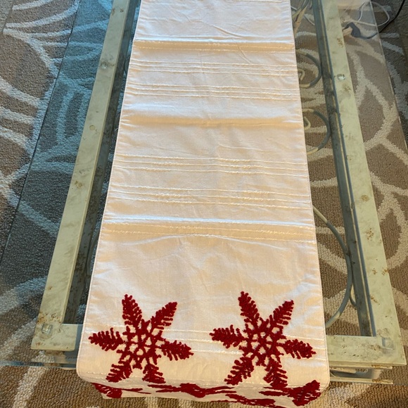 Christmas Table Runner 6’ Long Cross Stitched Red Snowflakes on White Background - Picture 3 of 5
